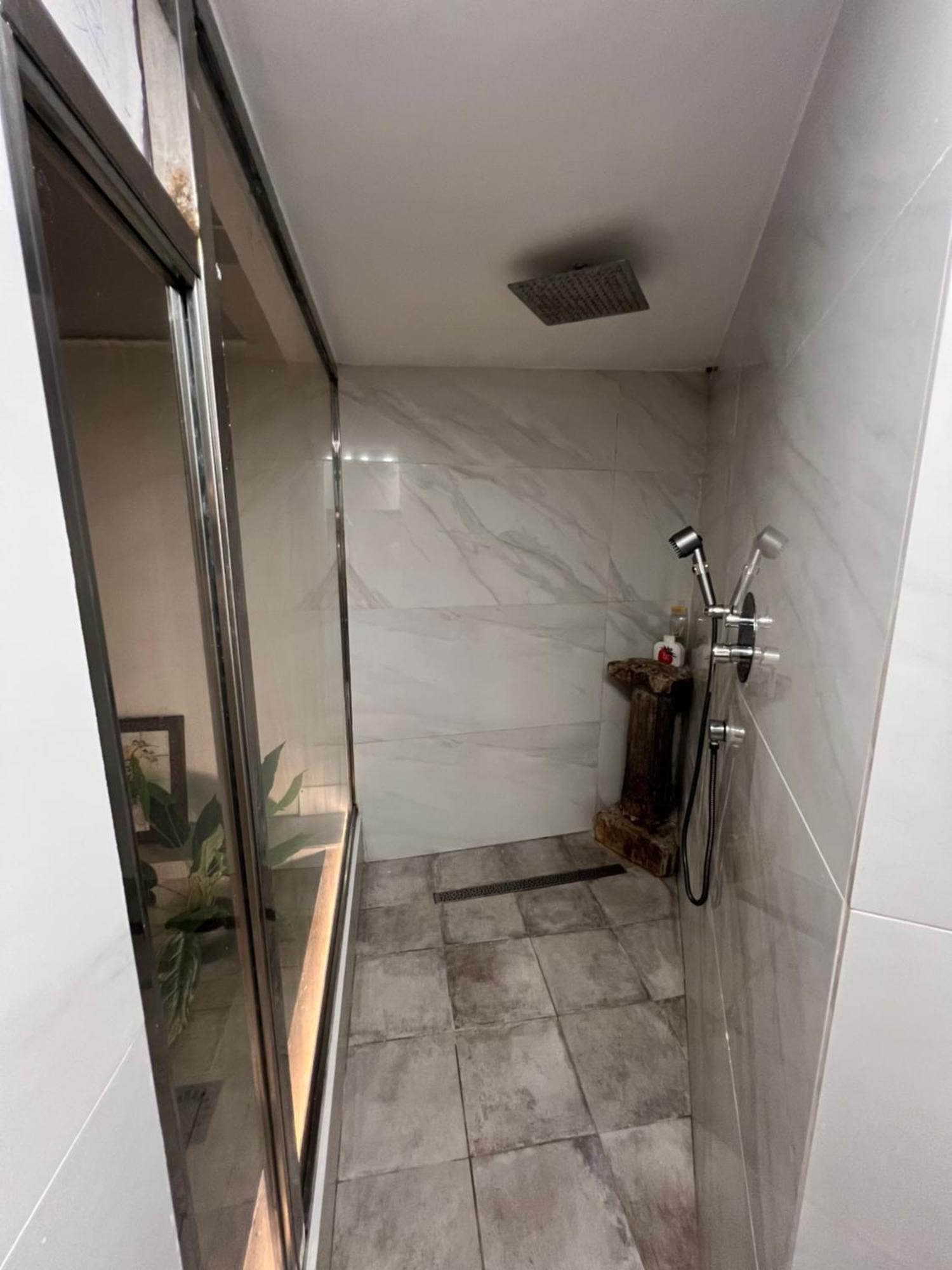 Tosalet Apartamento Valência Exterior foto